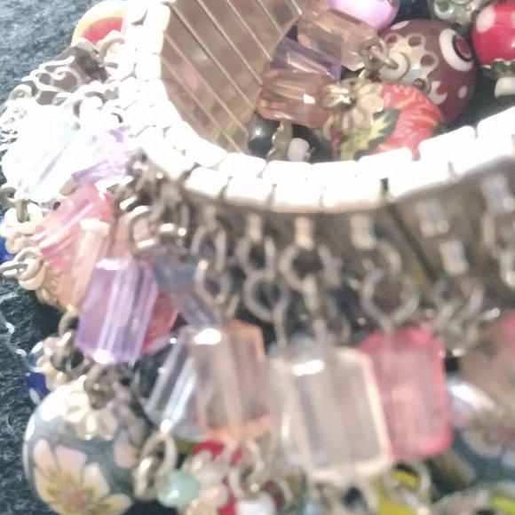 Incredible stretch bracelet!  Source unknown. Spectacular number of beads! - Picture 7 of 8